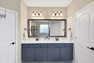 8870 Silent River Rd, Frisco, TX 75036 - Photo 20