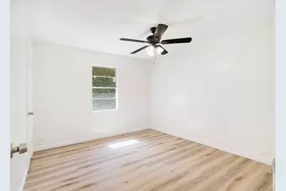 351 NE 6th, Paris, TX 75460 - Photo 8