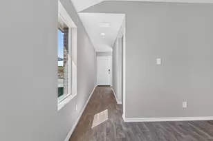 146 Davis Ln, Newark, TX 76071 - Photo 2