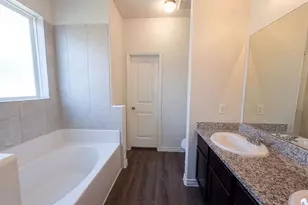 1713 Blue Jay Dr, Ennis, TX 75119 - Photo 16