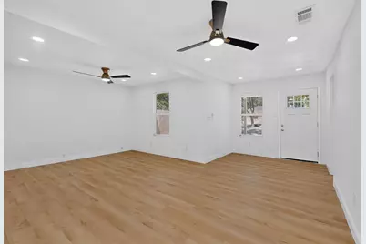 703 Jardin Drive, Mesquite, TX 75149 - Photo 6