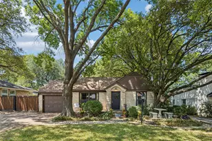 2127 Leander Dr, Dallas, TX 75211 - Photo 1