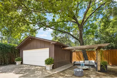 2127 Leander Drive, Dallas, TX 75211 - Photo 24