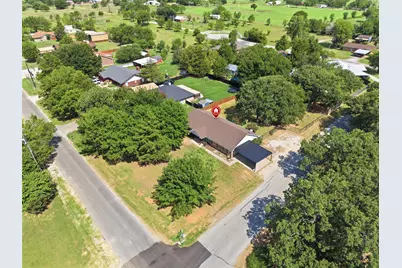 1115 E 6th Street, Springtown, TX 76082 - Photo 36