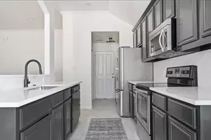 780 Countryside Dr, Aubrey, TX 76227 - Photo 10