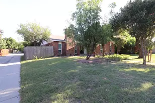 1504 Fair Oaks Dr, Richardson, TX 75081 - Photo 26