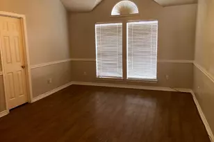 1406 Oxford Dr, Mansfield, TX 76063 - Photo 6