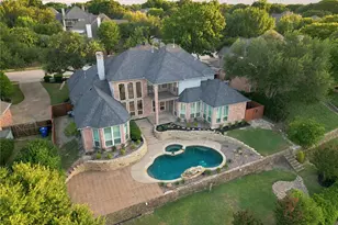 6904 Edgewater Dr, McKinney, TX 75072 - Photo 2