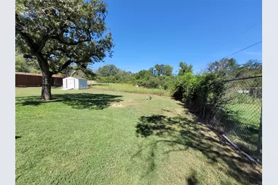 3233 Hiawatha Trail, Lake Worth, TX 76135 - Photo 16