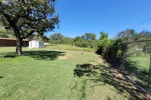 3233 Hiawatha Trail, Lake Worth, TX 76135 - Photo 16
