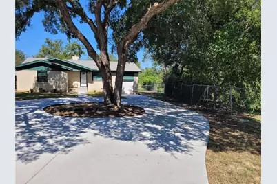 3233 Hiawatha Trail, Lake Worth, TX 76135 - Photo 2