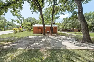 501 Lakeshore Rd, Shady Shores, TX 76208 - Photo 10