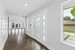 13726 Peyton Dr, Dallas, TX 75240 - Photo 6