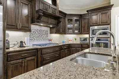 2029 N Hill Drive, Irving, TX 75038 - Photo 16