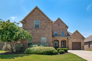 724 Patio St, Little Elm, TX 76227 - Photo 2
