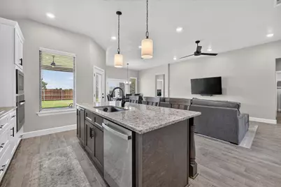 1720 River Bend Road, Burleson, TX 76028 - Photo 6