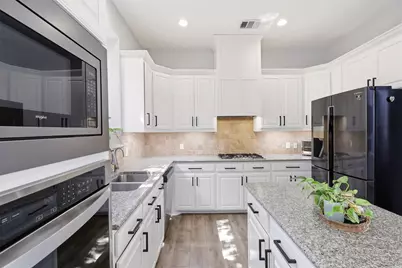 11013 Hermitage Lane, Frisco, TX 75035 - Photo 10