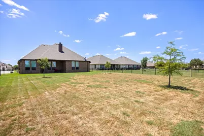 509 River Bank Court, Granbury, TX 76049 - Photo 34