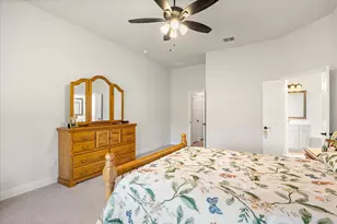 509 River Bank Ct, Granbury, TX 76049 - Photo 10