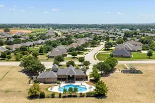 509 River Bank Ct, Granbury, TX 76049 - Photo 40