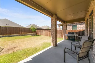 10608 Plumlee Lane, Aubrey, TX 76227 - Photo 34