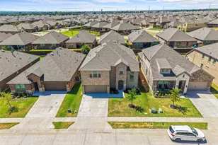 10608 Plumlee Ln, Aubrey, TX 76227 - Photo 36