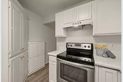 2911 Post Oak Drive, Euless, TX 76039 - Photo 10