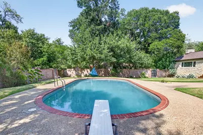 1709 Bluebonnet Drive, Fort Worth, TX 76111 - Photo 30