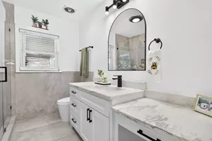 1709 Bluebonnet Dr, Fort Worth, TX 76111 - Photo 22