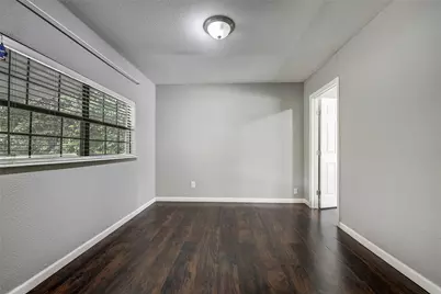 802 E Dallas Street, Mansfield, TX 76063 - Photo 20
