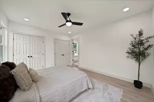 6729 Wallis Rd, Lake Worth, TX 76135 - Photo 18