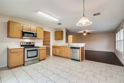 1441 Brandywine Lane, Little Elm, TX 75068 - Photo 8
