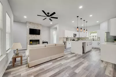 4212 Balch Drive, Dallas, TX 75216 - Photo 2