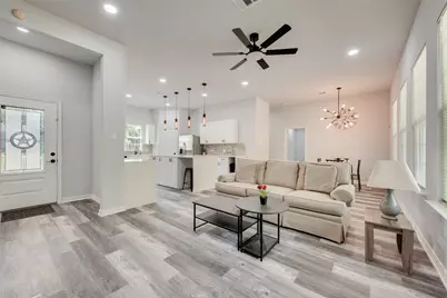 4212 Balch Drive, Dallas, TX 75216 - Photo 4