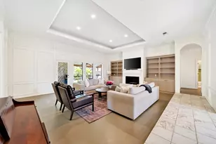 10101 Bridgegate Ln, Dallas, TX 75243 - Photo 16