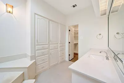 10101 Bridgegate Lane, Dallas, TX 75243 - Photo 28