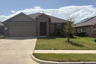 549 Bronze Circle, Springtown, TX 76082 - Photo 2