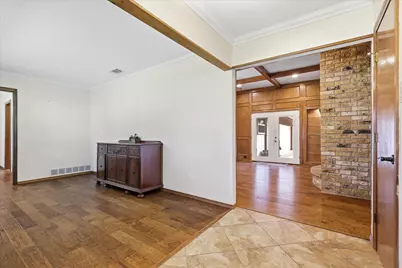 2509 Radcliffe Drive, Arlington, TX 76012 - Photo 6