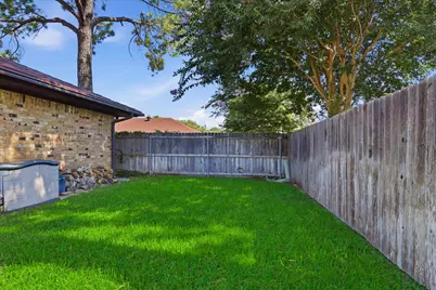 2509 Radcliffe Drive, Arlington, TX 76012 - Photo 34