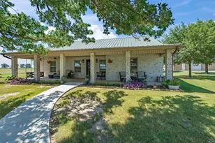 1835 Upper Montague Rd, Bowie, TX 76230 - Photo 4