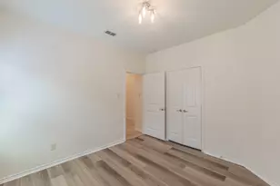 5115 Prestwick Dr, Arlington, TX 76001 - Photo 14