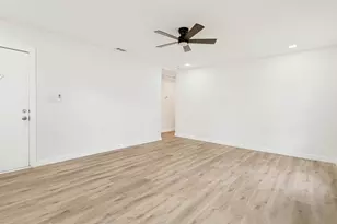 1103 N Houston St, Royse City, TX 75189 - Photo 6