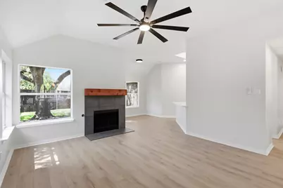 4909 Silverweed Drive, McKinney, TX 75070 - Photo 8