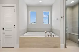 7829 Merit Ln, Plano, TX 75024 - Photo 16