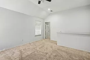 10800 Emerald Park Ln, Fort Worth, TX 76052 - Photo 18