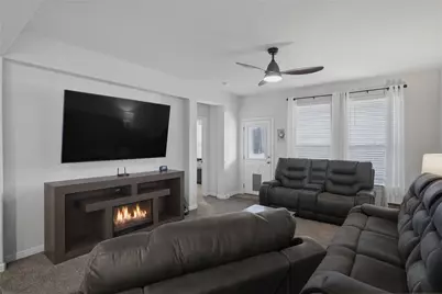 9032 Sycamore Leaf Drive, Fort Worth, TX 76179 - Photo 10