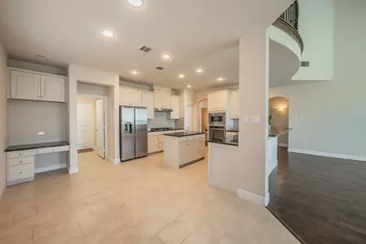 15505 Bluffdale Drive, Fort Worth, TX 76262 - Photo 12
