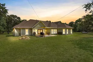 1255 Greg St, Azle, TX 76020 - Photo 34