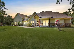 1255 Greg St, Azle, TX 76020 - Photo 4