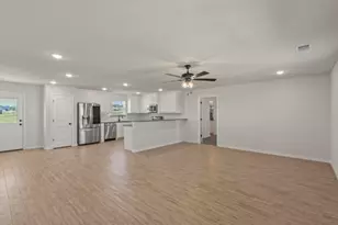 6043 Piper Anne St, Azle, TX 76020 - Photo 4